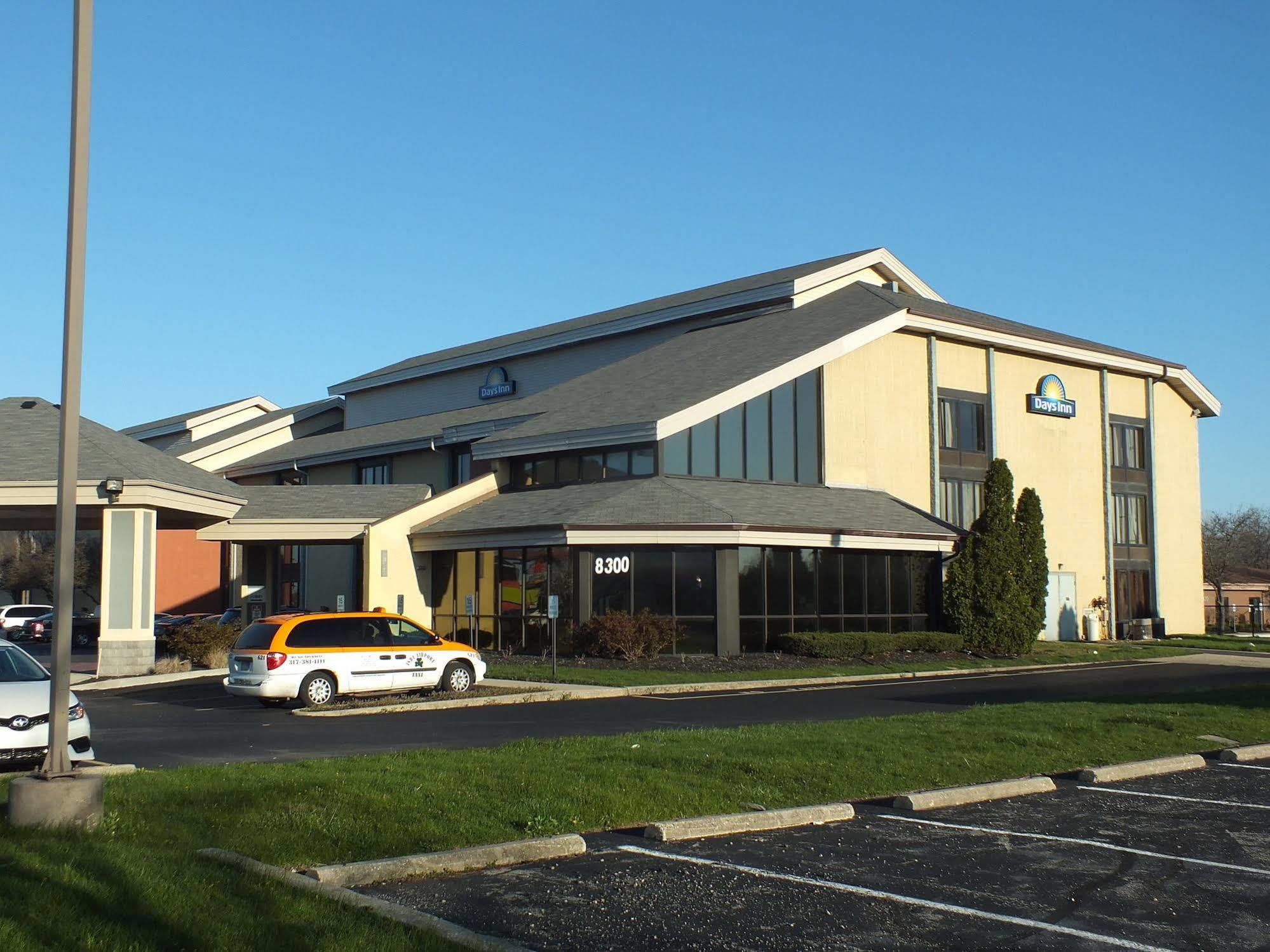 Days Inn By Wyndham Indianapolis Northeast Exterior photo